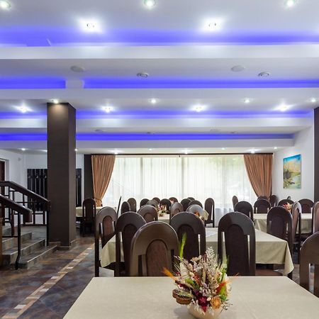 Pensiunea Admiraz Durau Ngoại thất bức ảnh